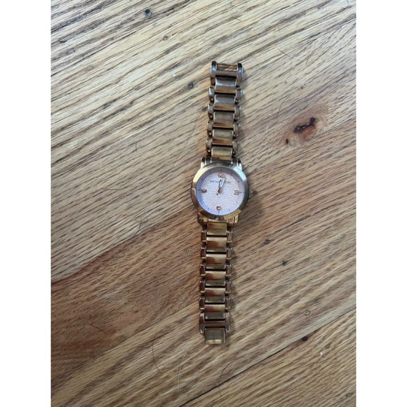 Rose Gold Michael Kors Womens Link Watch with Rose Gold Face Needs New Battery